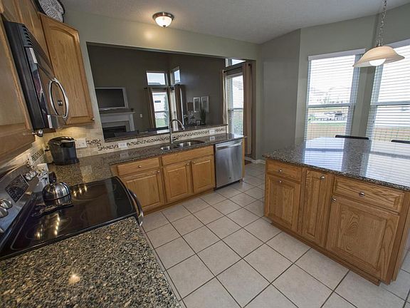 5th image of 4602 Tayport Ave