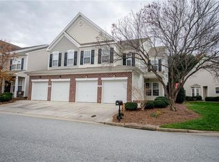 218 Channel Cove Ct, Jamestown, NC 27282