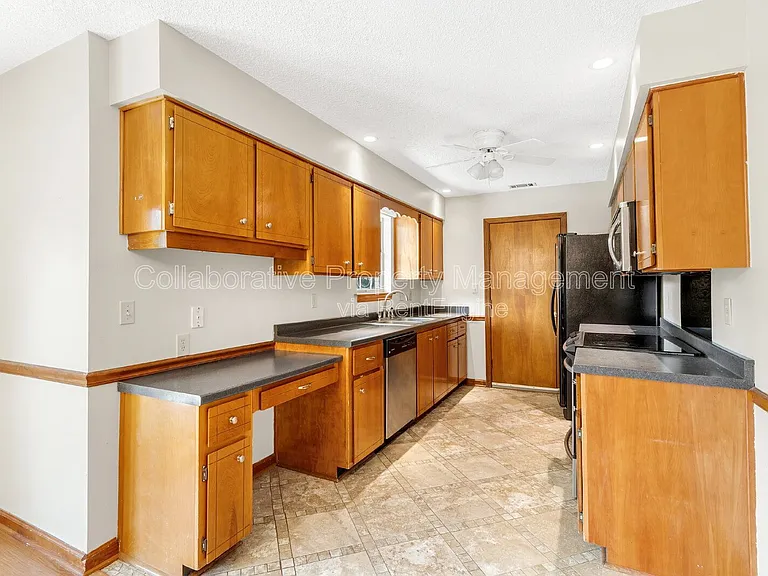 157 Boyd Dr — Photo 12