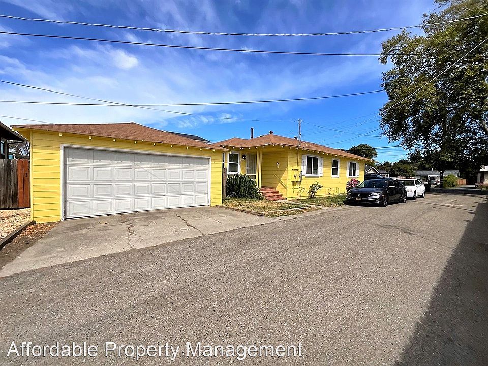 1st image of 20651 Agnes Ln