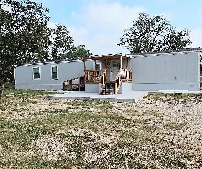 151 Lueb Ln — Photo 1