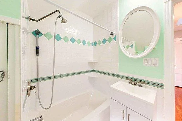 62 Roseneath Ave — Photo 35
