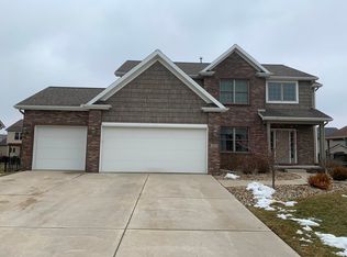 3910 Anabelle Dr, Bloomington, IL 61705