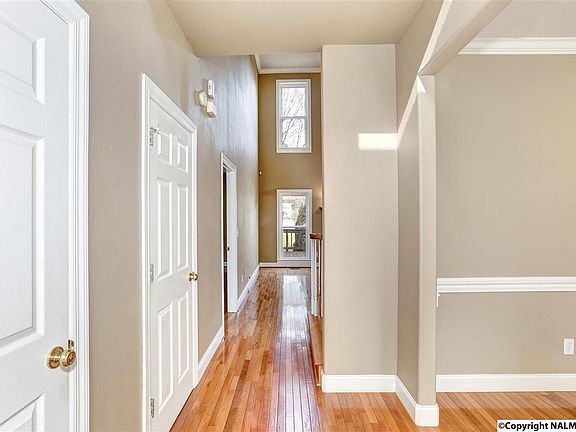 3rd image of 131 Antebellum Dr