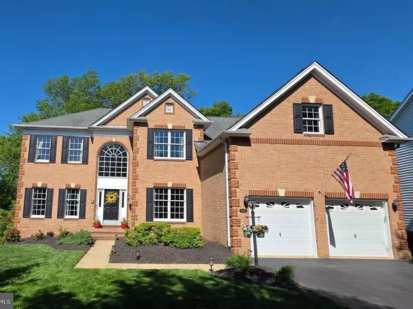 5586 Tucson Ct, Haymarket, VA 20169