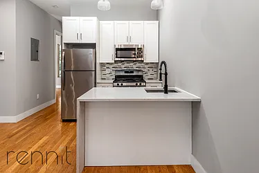 Rented by Rennit Inc.