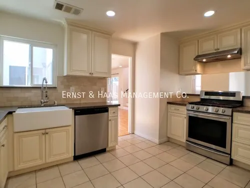 3824 Golden Ave Photo 1