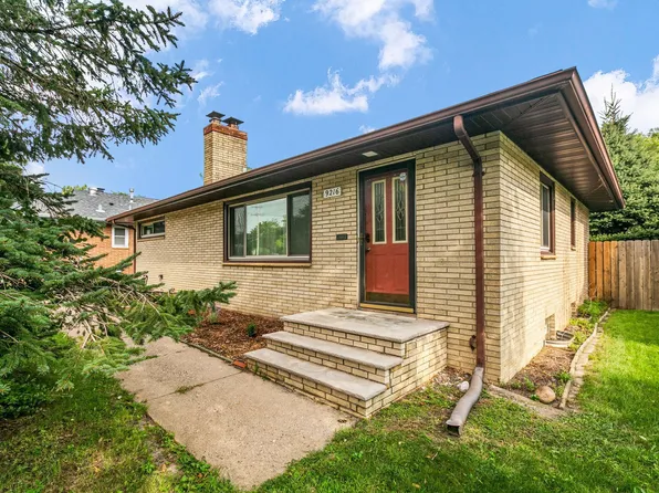 9216 Minnetonka Blvd, Saint Louis Park, MN 55426