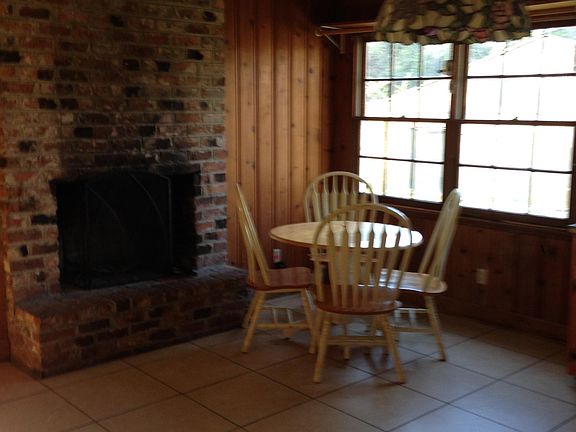 Large eat in kitchen