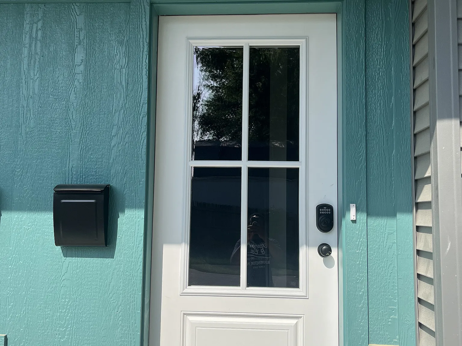 2 bed, 2.5 bath, 1200 sqft, $1,600 — Photo 4
