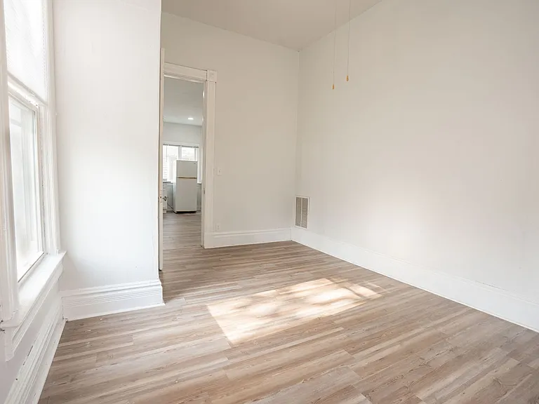 731 S 7th St #2 — Photo 14