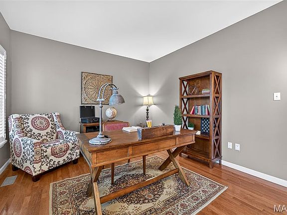 5th image of 133 Snake River Dr