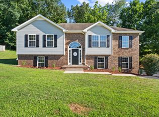 2548 Killarney Ct, Clarksville, TN 37042