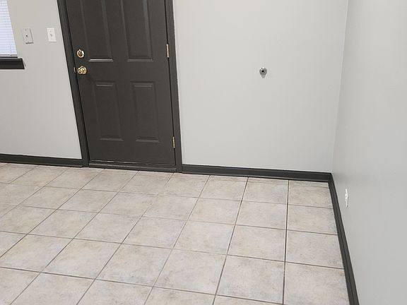 3rd image of 7301 S East End Ave #3A