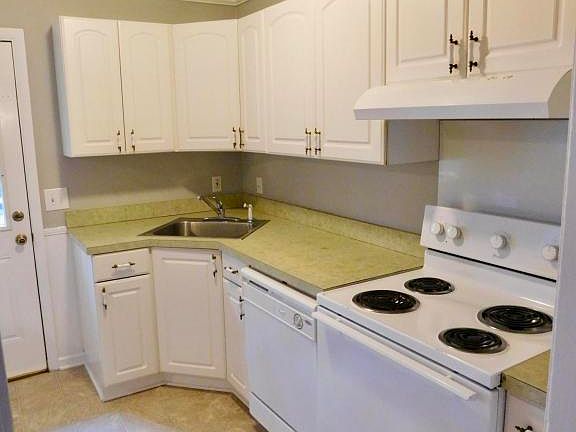 4th image of 315 Michelle Dr