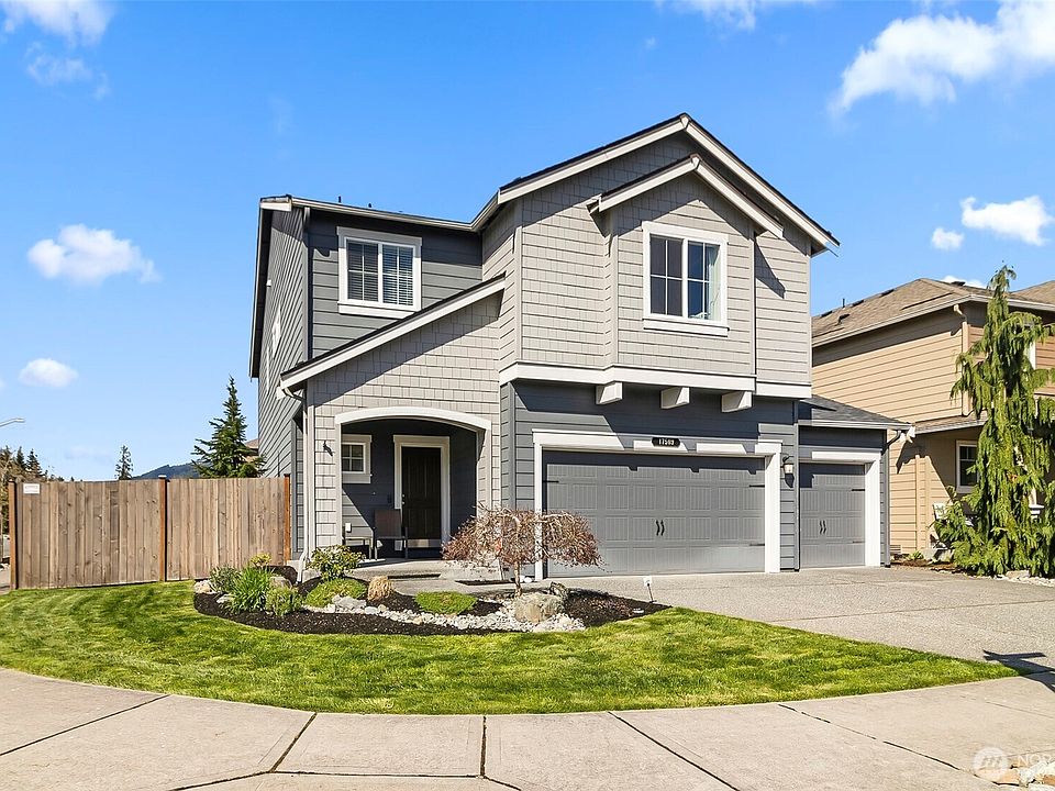 1st image of 17509 Quartz Street