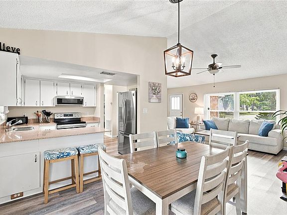 5th image of 7301 BRAMBLEWOOD DRIVE