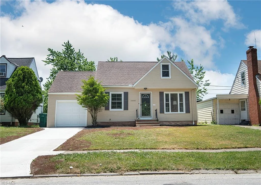 16600 Maple Heights Blvd photo 1