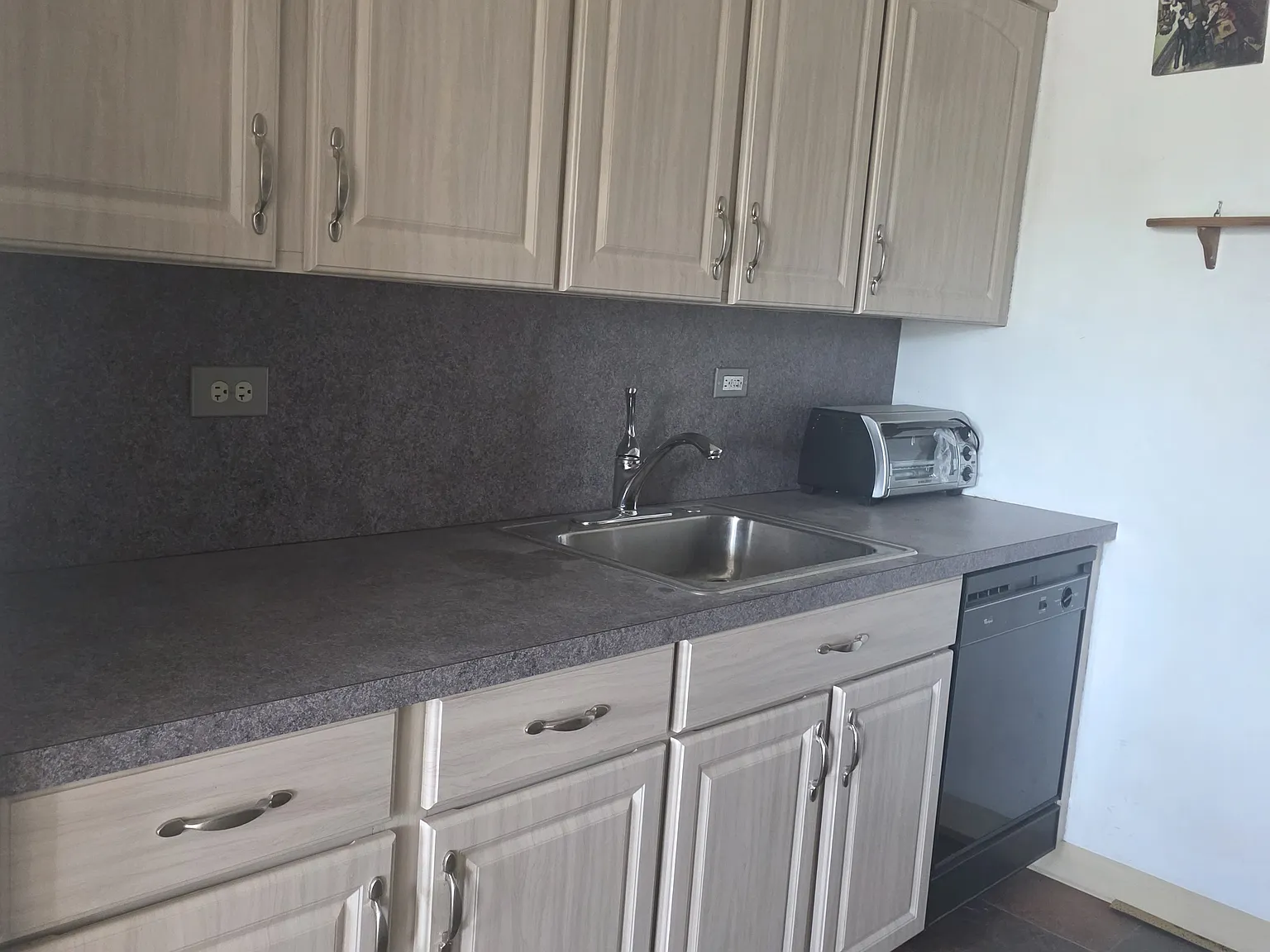 1 bed, 827 sqft, $2,800 — Photo 4