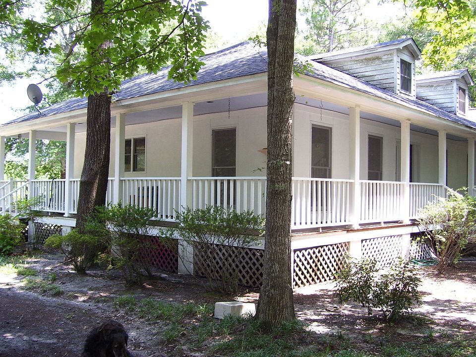 Full wrap porch