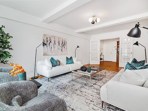 2nd image of 315 W End Ave #6BC