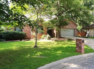 3020 Peach Tree Dr, Little Rock, AR 72211