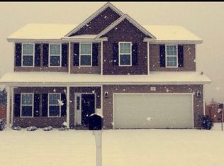 126 Middle Ct, Raeford, NC 28376