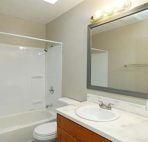 11758 Greenwood Ave N #8 — Photo 10
