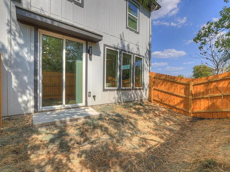 104 Creekside Trl #702 — Photo 30