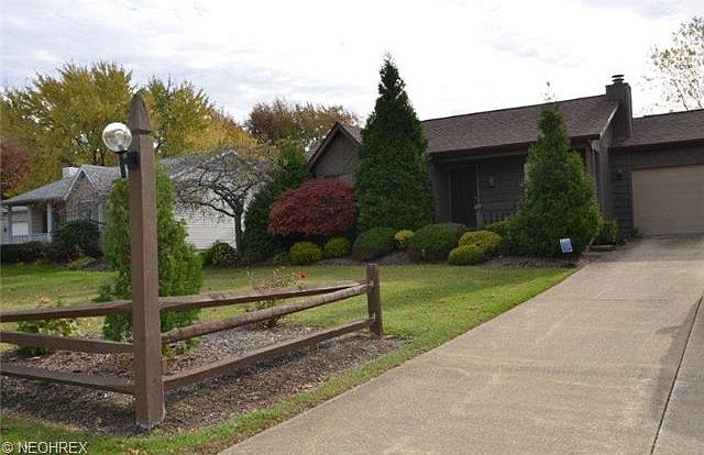 1st image of 9176 Sugarbush Dr