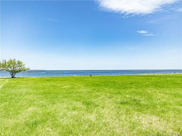 71 Powell Dr, Richibucto, NB E4W 1T8