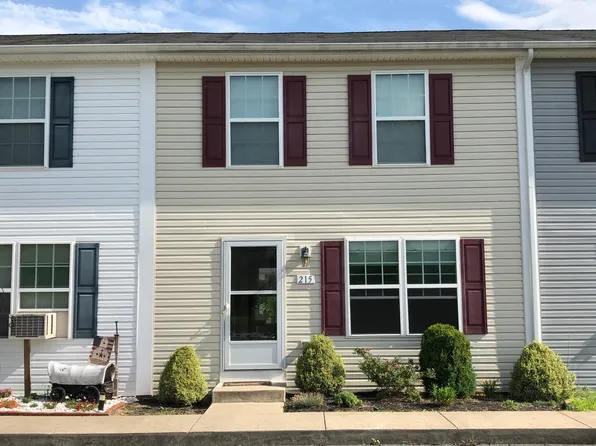 215 Kadies Ln, Edinburg, VA 22824