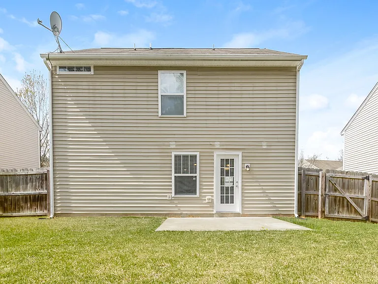 5 Toms Rock Pl — Photo 17