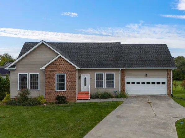 350 Robin Roost Ct, Broadway, VA 22815