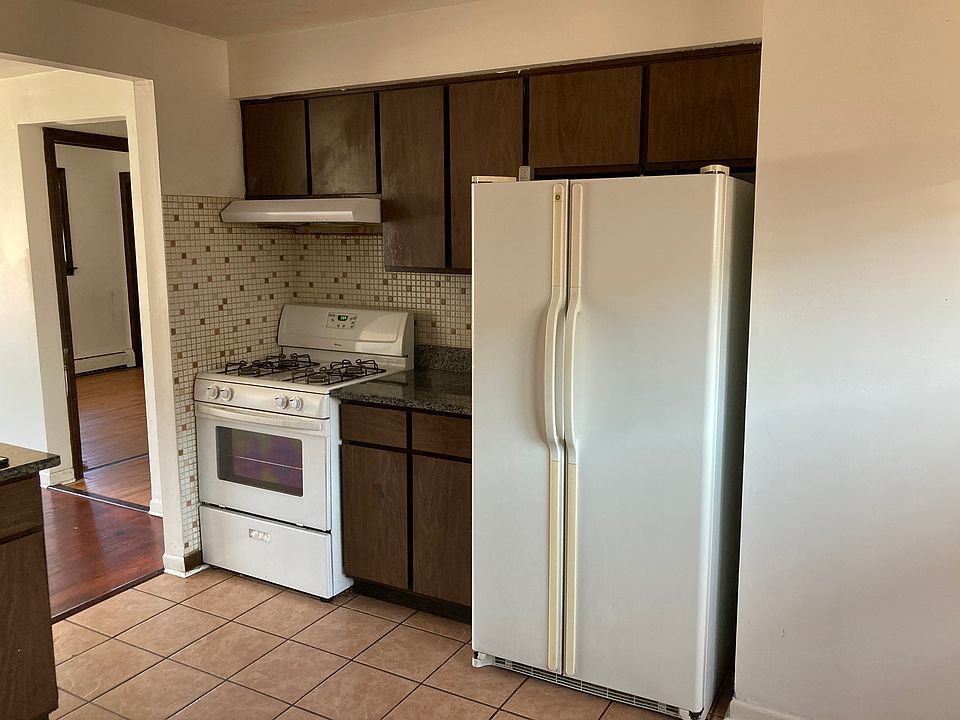 1st image of 3626 W 120th Pl #2N
