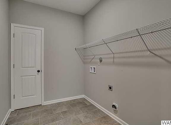 2nd image of 1728 Sweetgum Cir #34