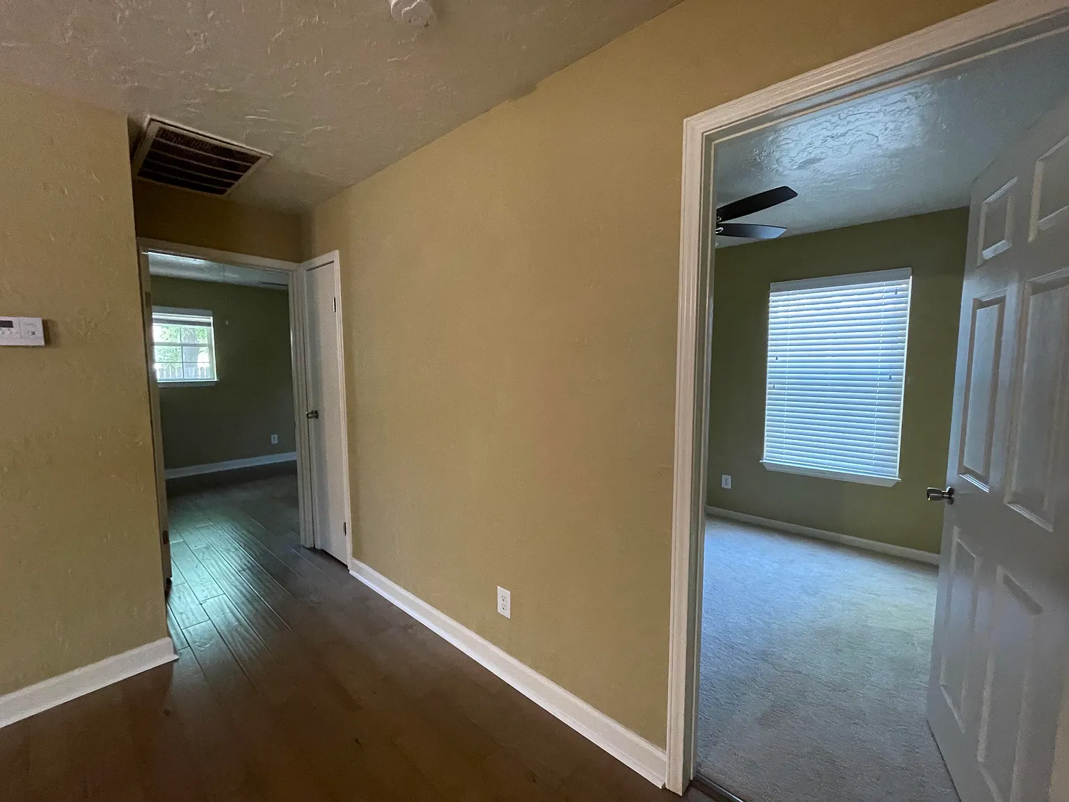 3 bed, 1100 sqft, $1,900 — Photo 4