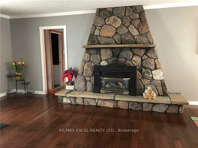 45 Bruce Ave — Photo 5