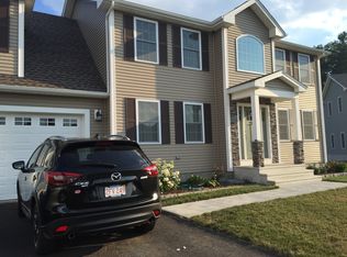 22 Madison Ct, Seekonk, MA 02771