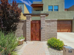 261 E Calderwood Rd, Tucson, AZ 85704