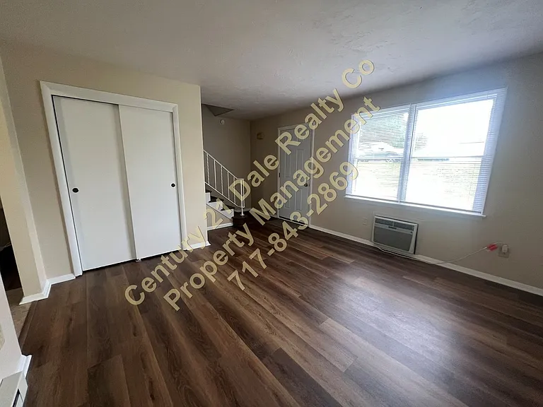 74 Tonden Dr — Photo 6