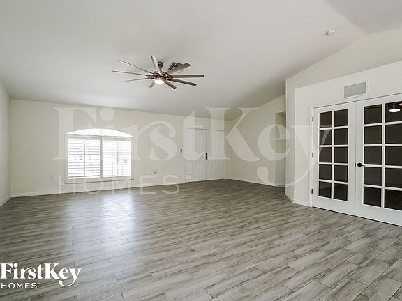 3rd image of 8451 Caloosa Rd