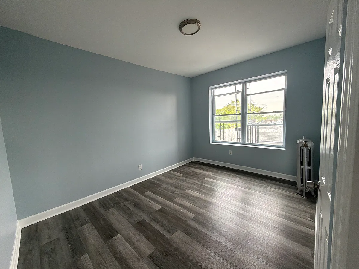 Building Photo - 6 N 21st St #41