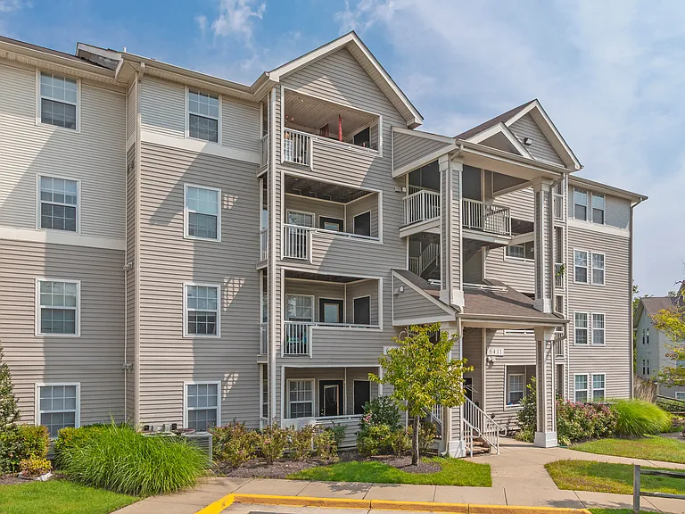 Lee Overlook Apartments — Photo 12