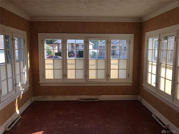 2nd image of 174 Oaklawn Ave
