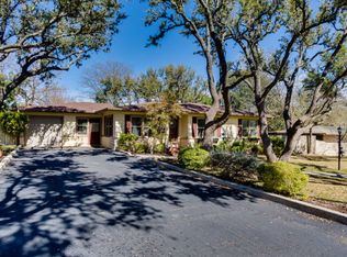 1046 Bluebonnet Dr, Kerrville, TX 78028