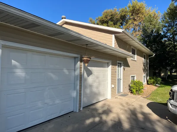 400 20th St NE, Owatonna, MN 55060