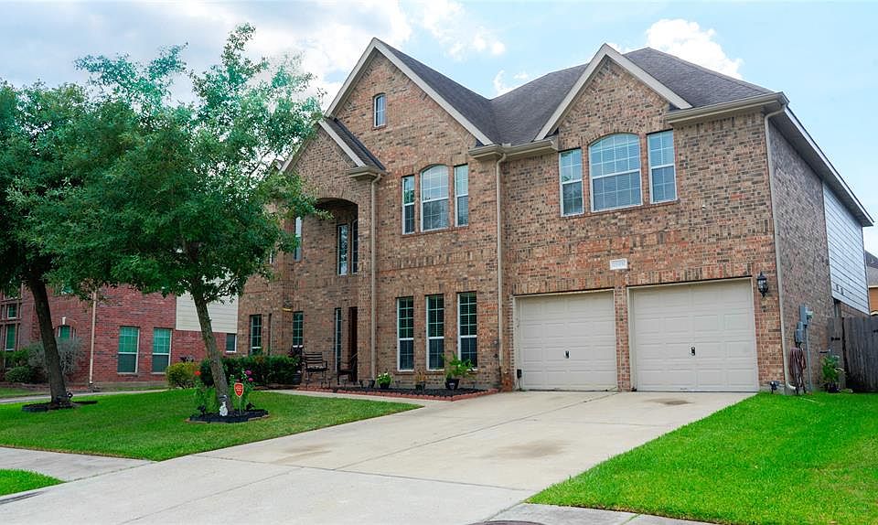 1st image of 19931 Cypresswood Sq