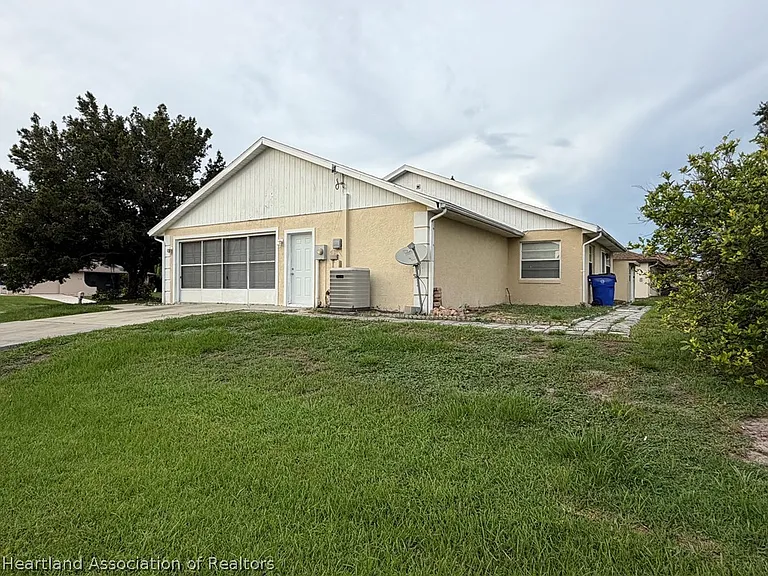 123 Friendly Cir — Photo 4