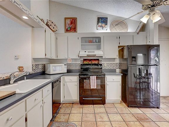 4th image of 7148 Brookwood Blvd #7148